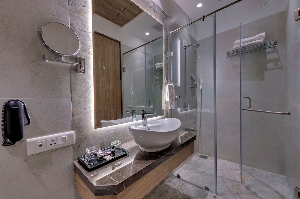 Executive Room photo 2