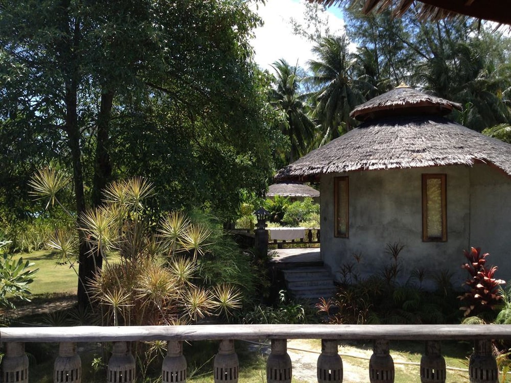 Deluxe Bungalow (Double) photo 2
