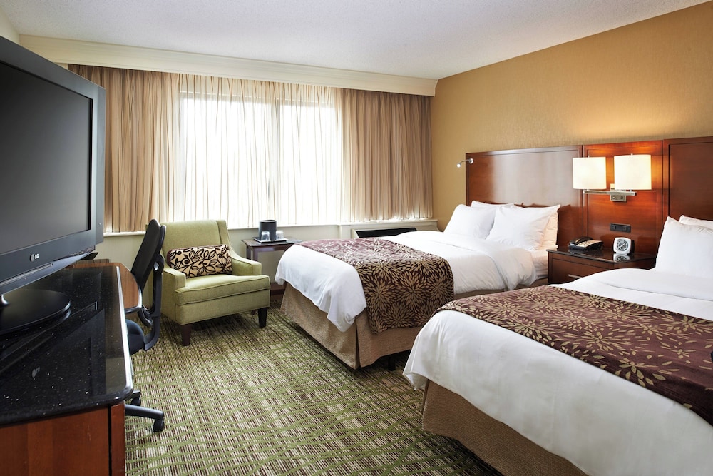 Room, 1 Double Bed - Photo 5