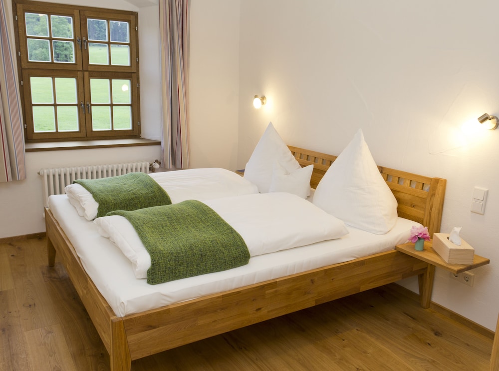 Luxury Suite, 2 Bedrooms, Terrace, Garden View photo 2