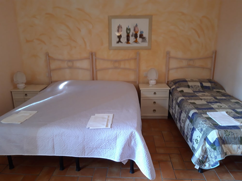 Triple Room, Balcony, Hill View photo 3