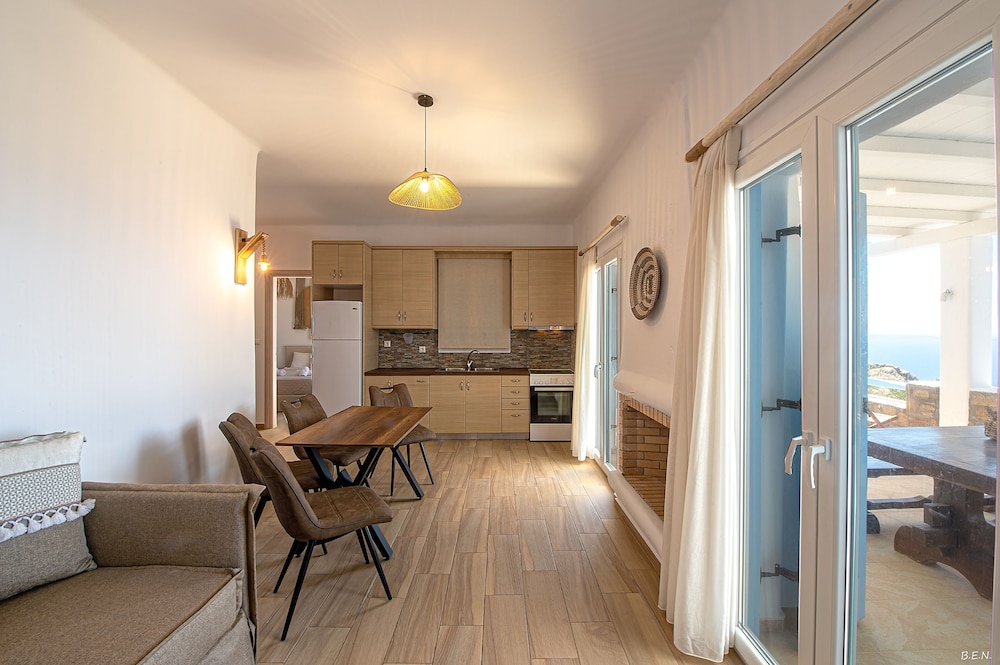 Executive Villa, 2 Bedrooms, Jetted Tub, Sea View (Outdoor) photo 2
