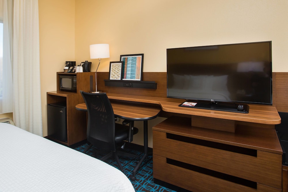 Room, 2 Queen Beds - Photo 2