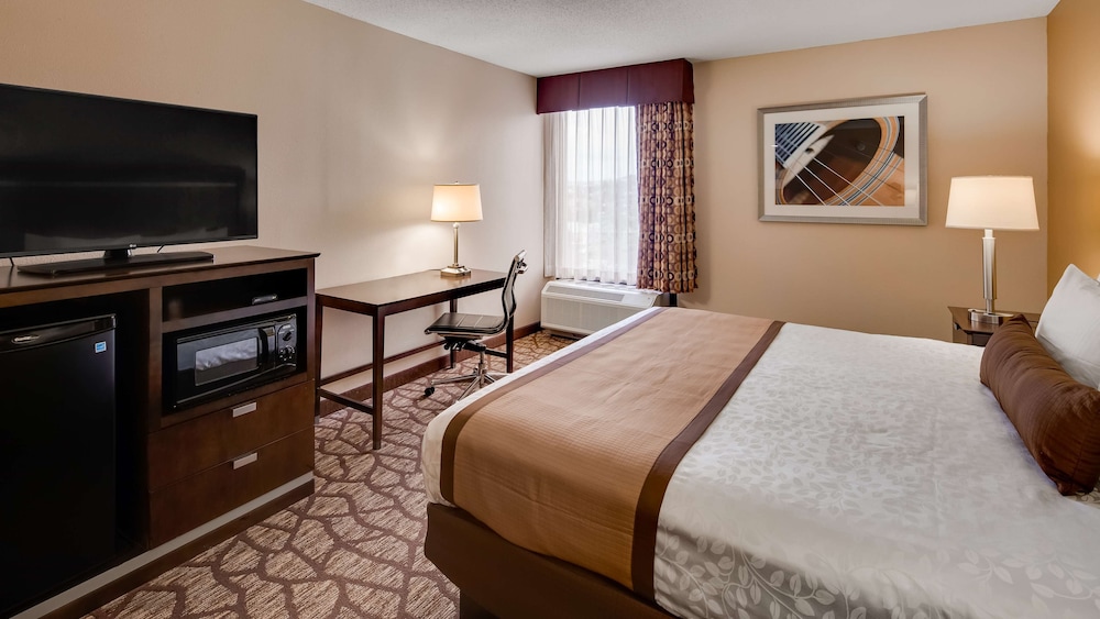 Suite, 1 King Bed, Non Smoking