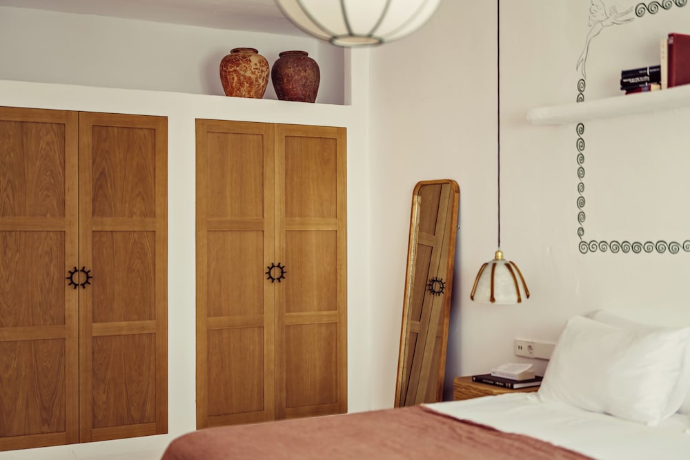 Suite, Sea View (Petunia) photo 3