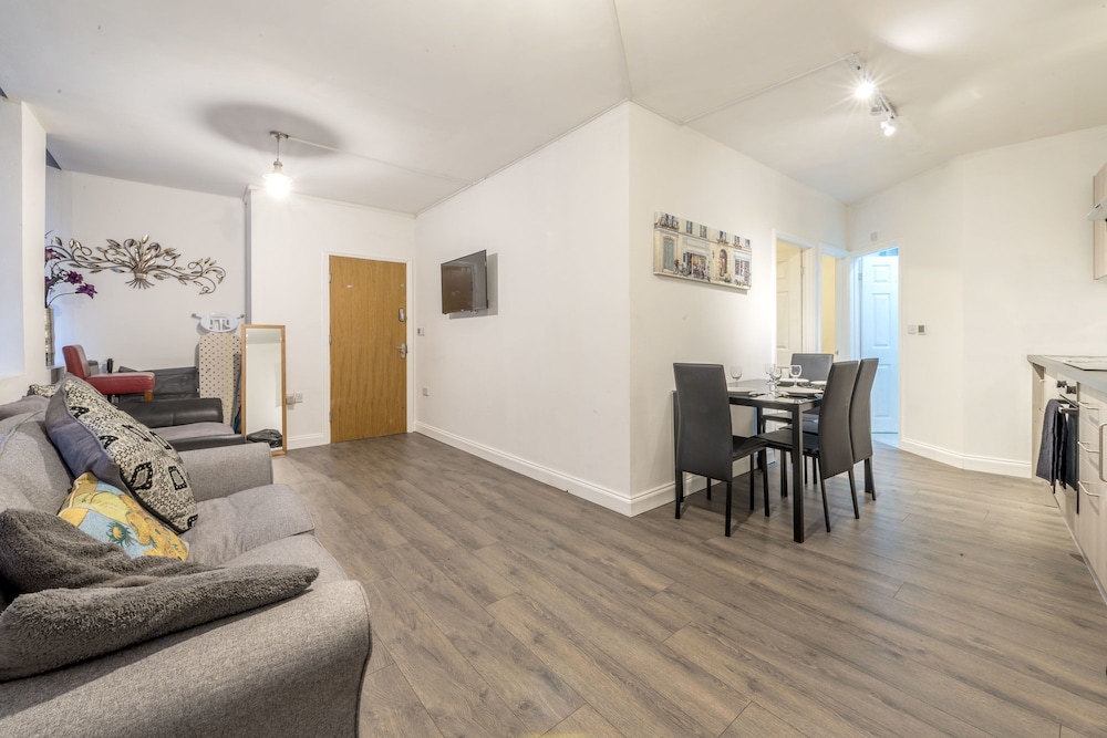 Superior Apartment, 3 Bedrooms photo 1