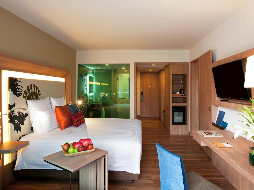 Superior Room, 1 King Bed photo 1