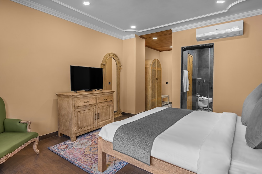 Deluxe Room - Photo 3