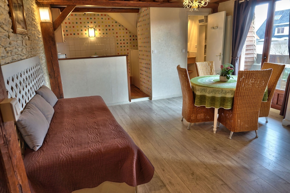 Superior Apartment, 2 Bedrooms photo 2