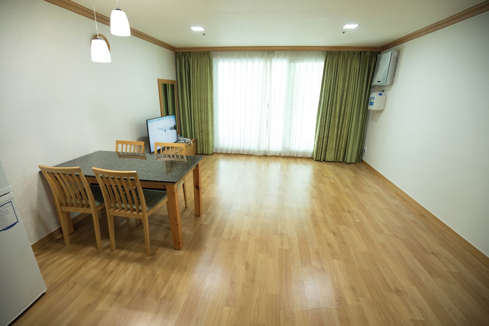 [Tower Condominium] Standard Ondol photo 1