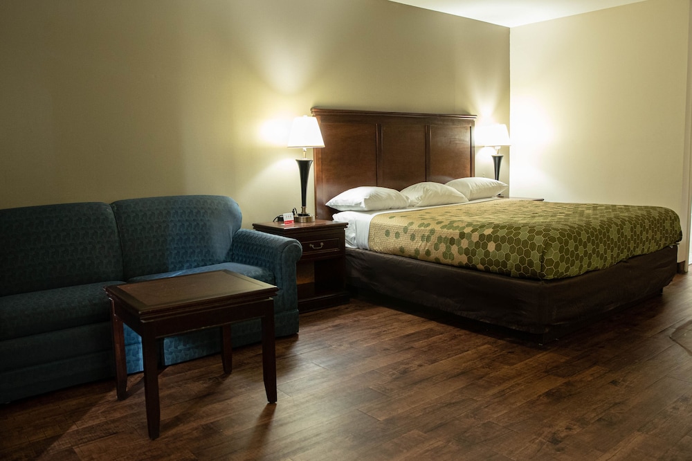 Standard Room, 1 King Bed with Sofa bed, Smoking (2 Person Sofa Bed) photo 2