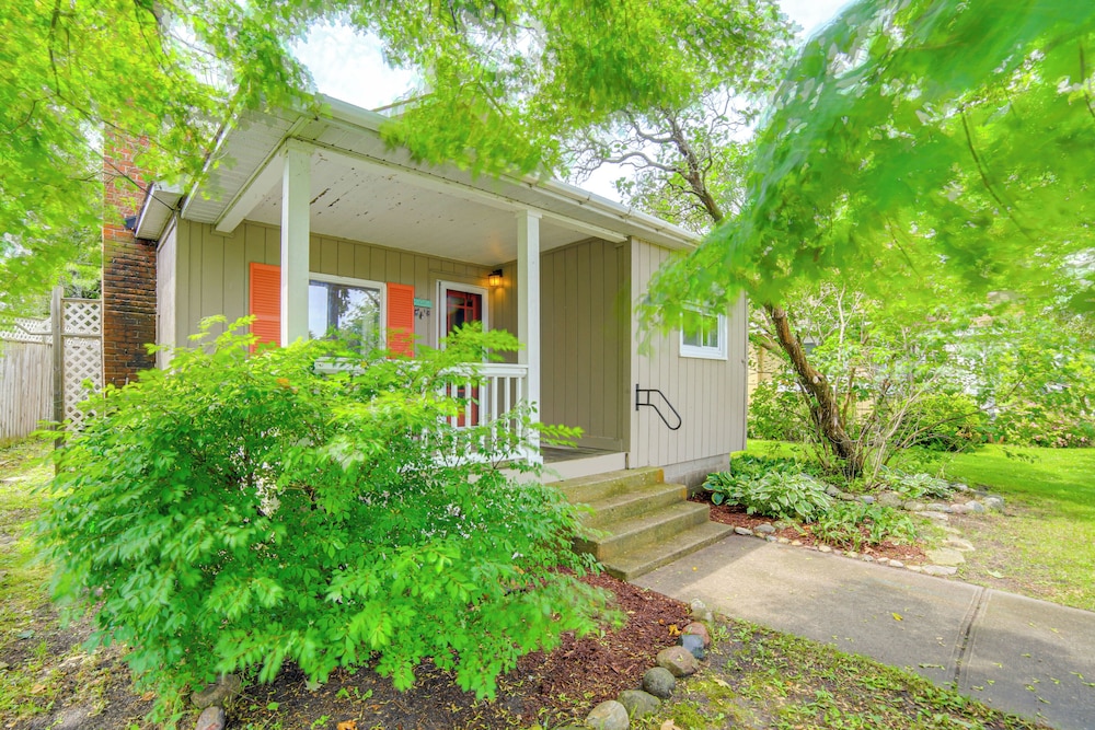 House (2 Bedrooms) photo 2