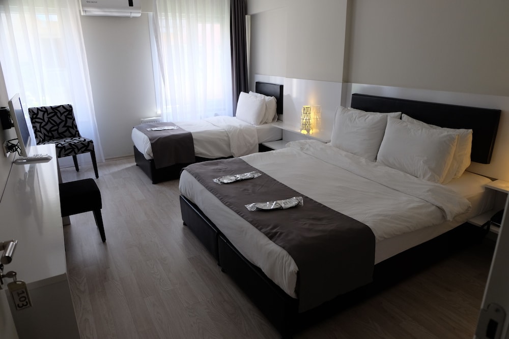 Standard Triple Room photo 1