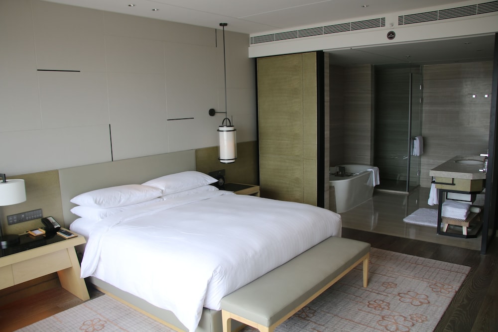 Executive Room, 2 Double Beds photo 2