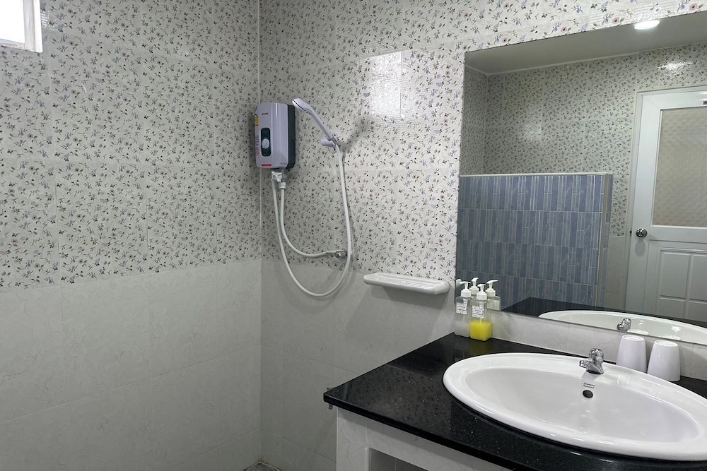 Standard Room - Photo 3
