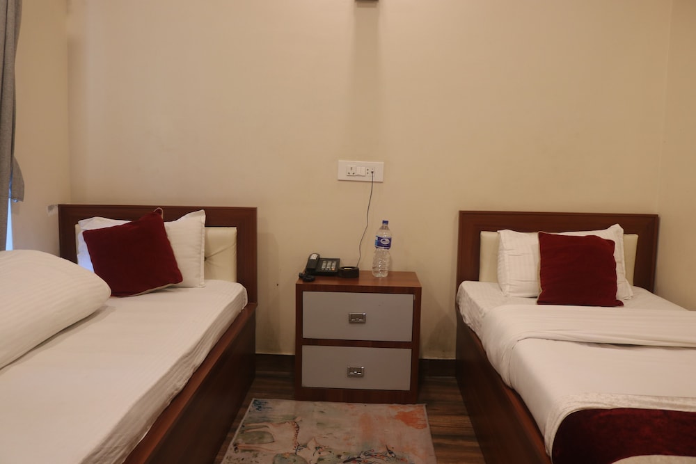 Superior Twin Room - Photo 7