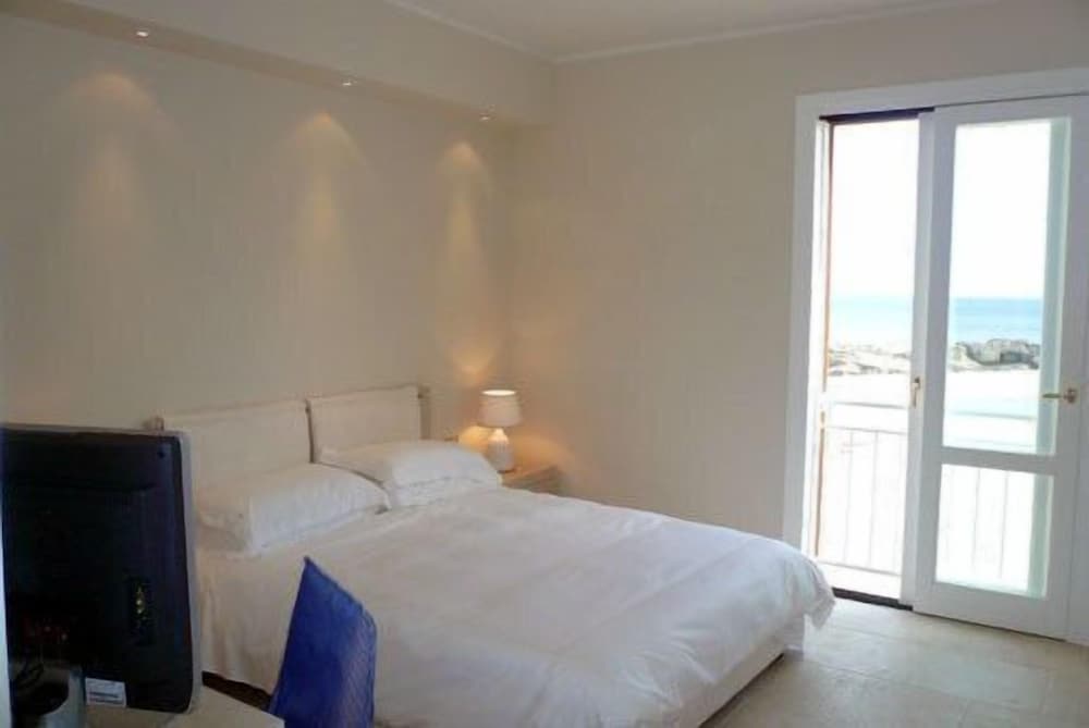 Superior Double Room - Photo 1