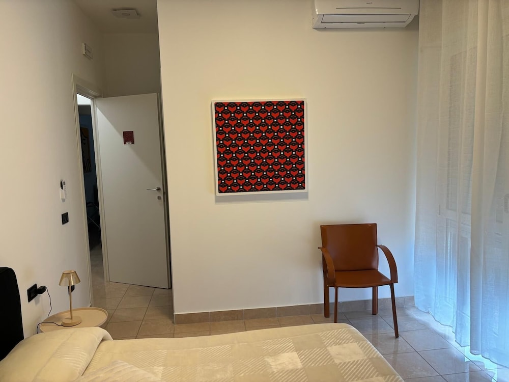Junior Room photo 2