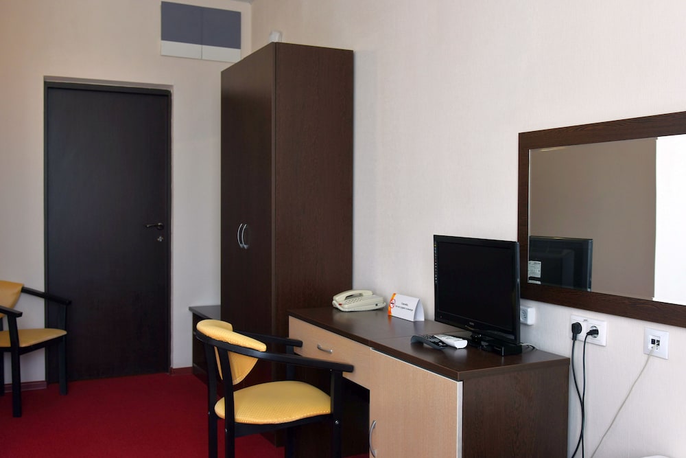 Standard Triple Room (14 quarter) photo 3