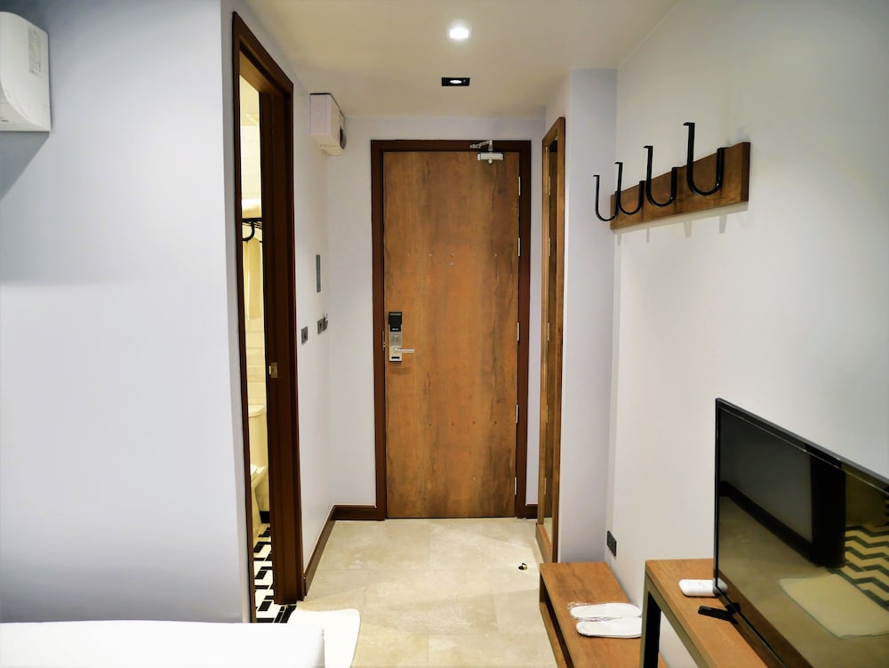 Superior Single Room