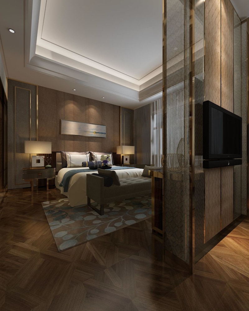 Luxury Suite photo 1
