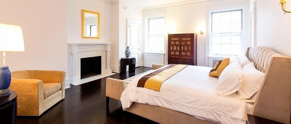 Presidential Suite, 2 Bedrooms, Mountain View photo 3