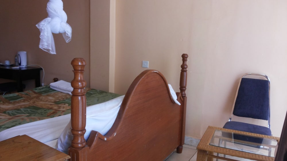 Standard Single Room, Garden View