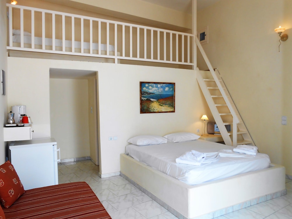 Traditional Double Room (No 1) photo 1