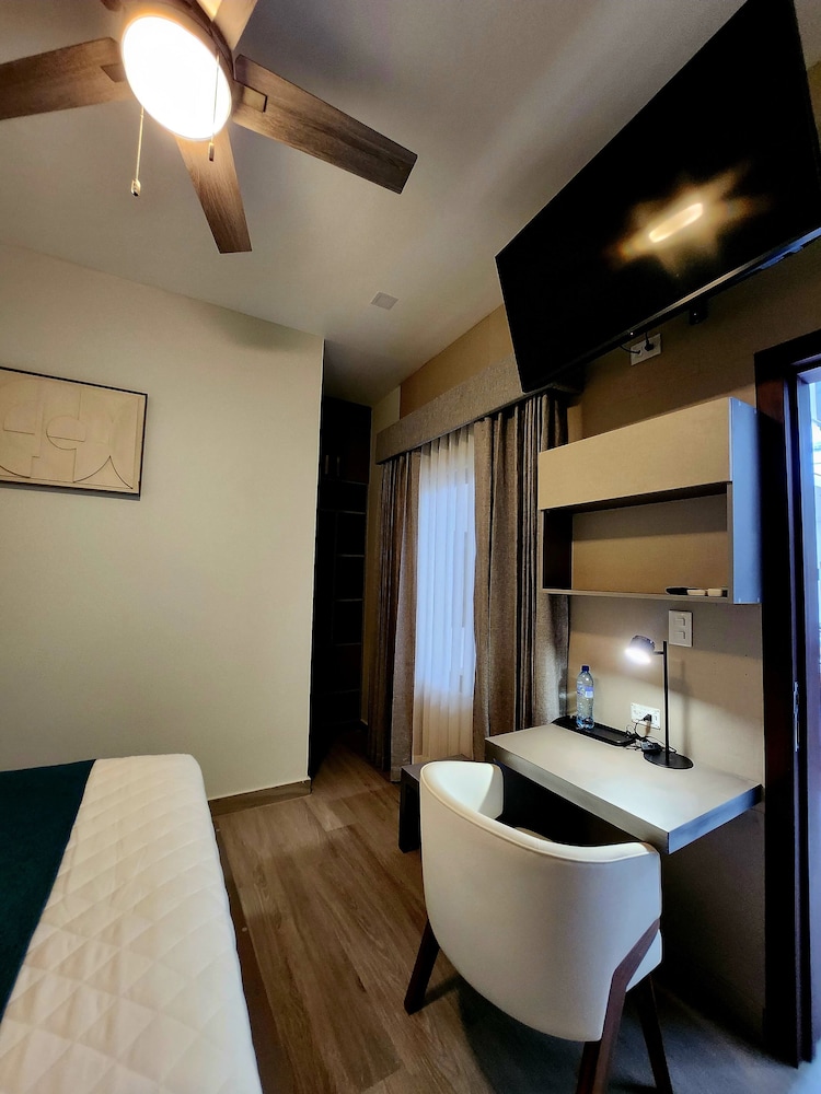 Standard Room - Photo 3