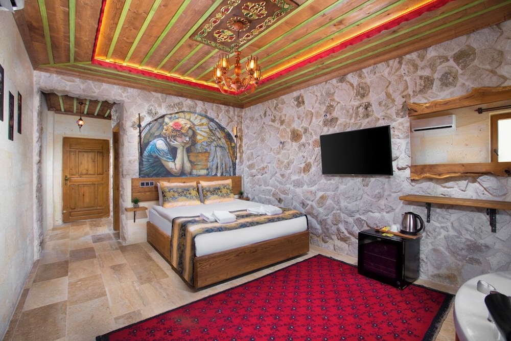 Deluxe Room, Mountain View photo 3