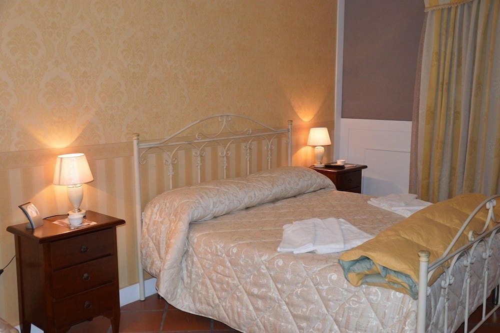 Triple Room, Multiple Beds photo 1