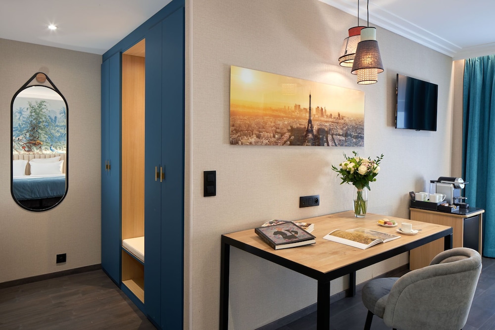 Suite thumbnail 5