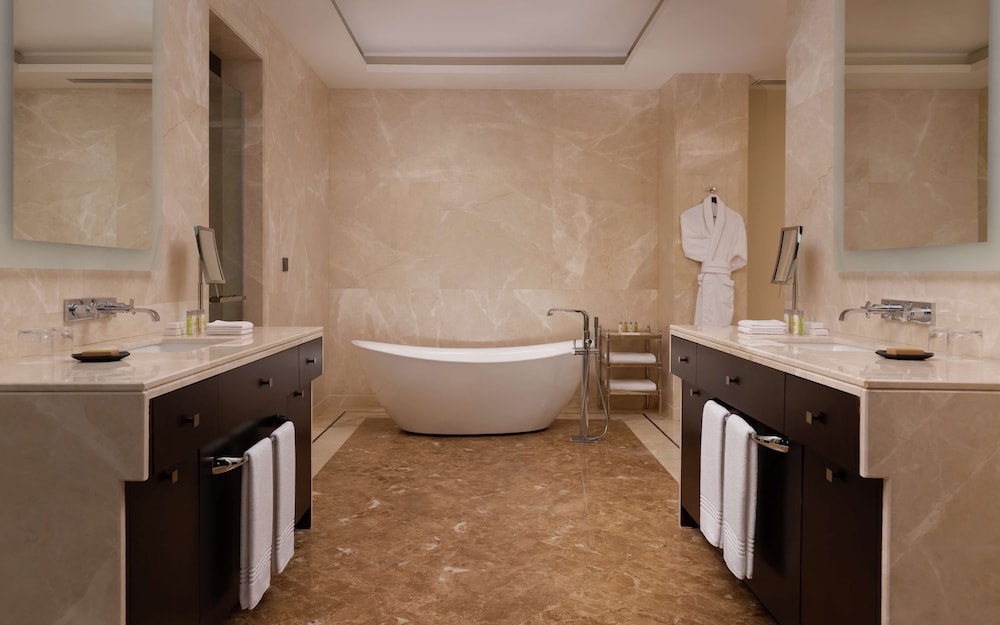 Presidential Suite, 1 King Bed photo 2