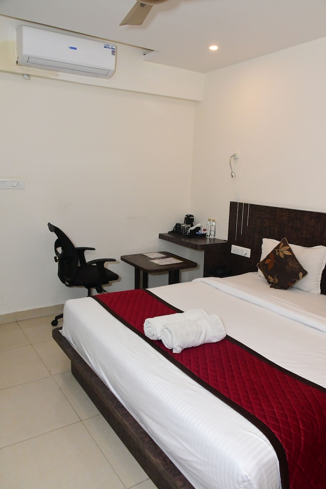 Vihaar King Room A/C