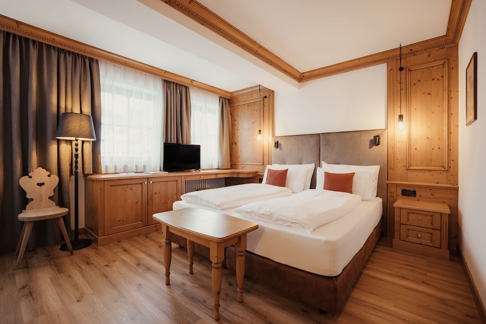 Superior Double Room (Deluxe) photo 1