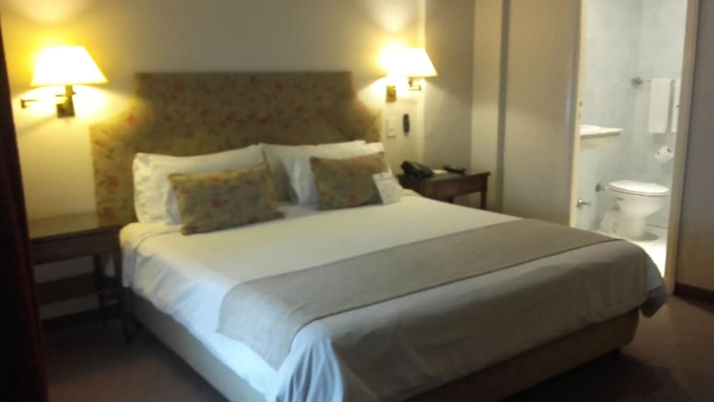 Double Room, 1 King Bed photo 3