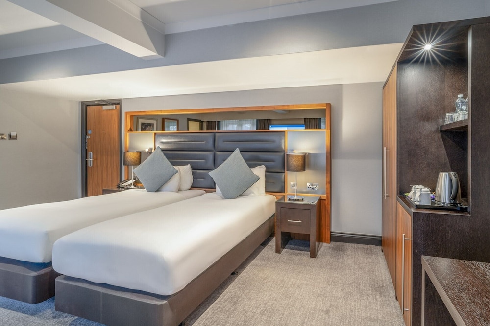 Executive Twin Room - Photo 3