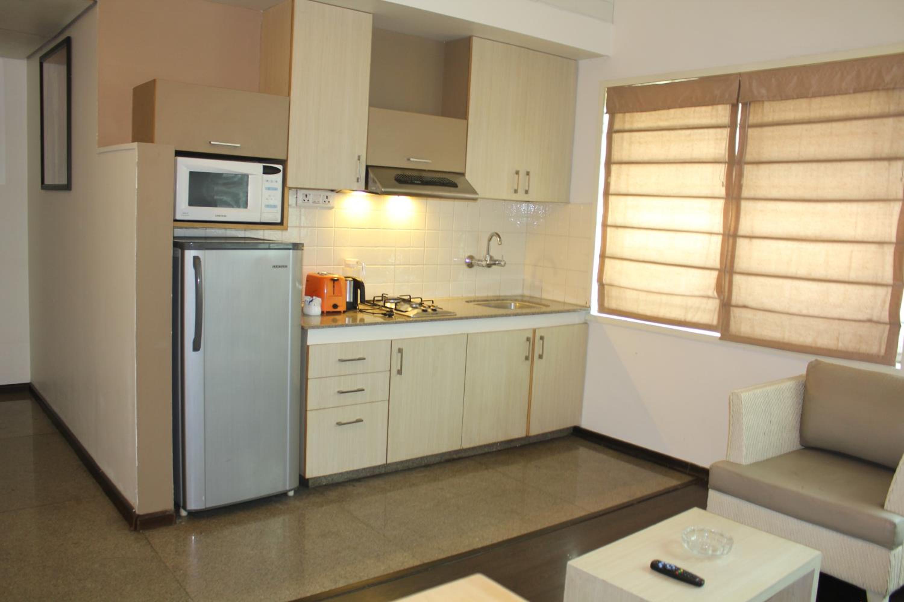 One-Bedroom Apartment photo 2