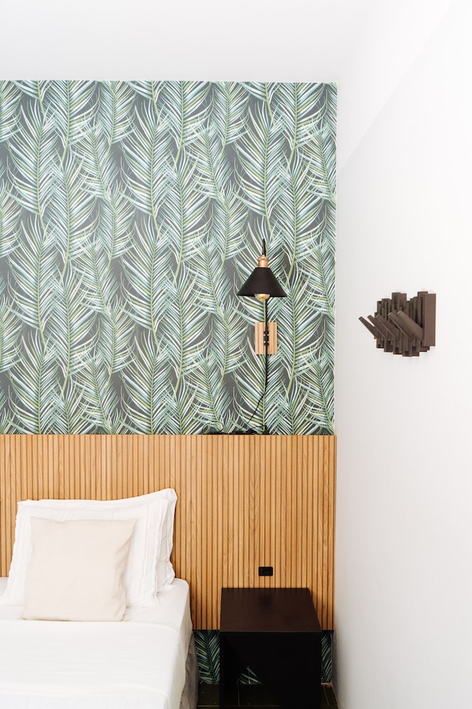 Standard Room photo 2