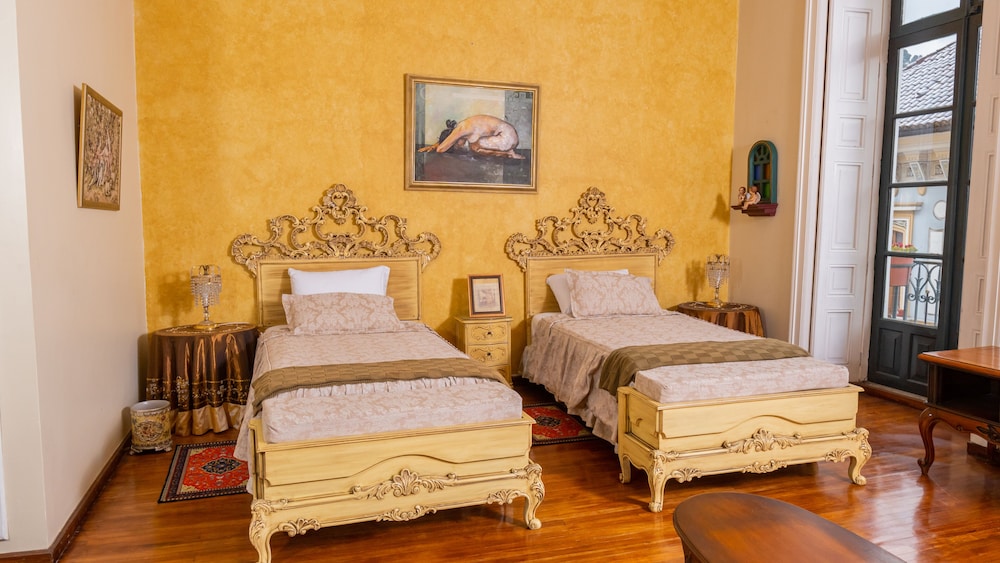 Basic Twin Room