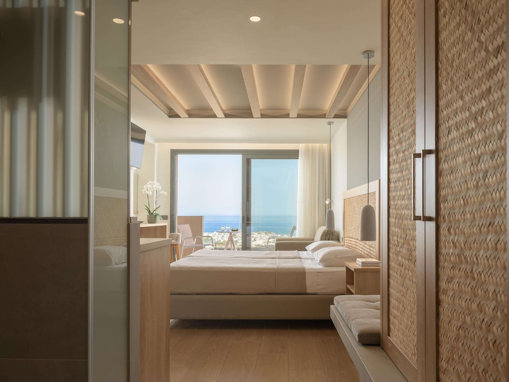 Superior Room - Photo 2