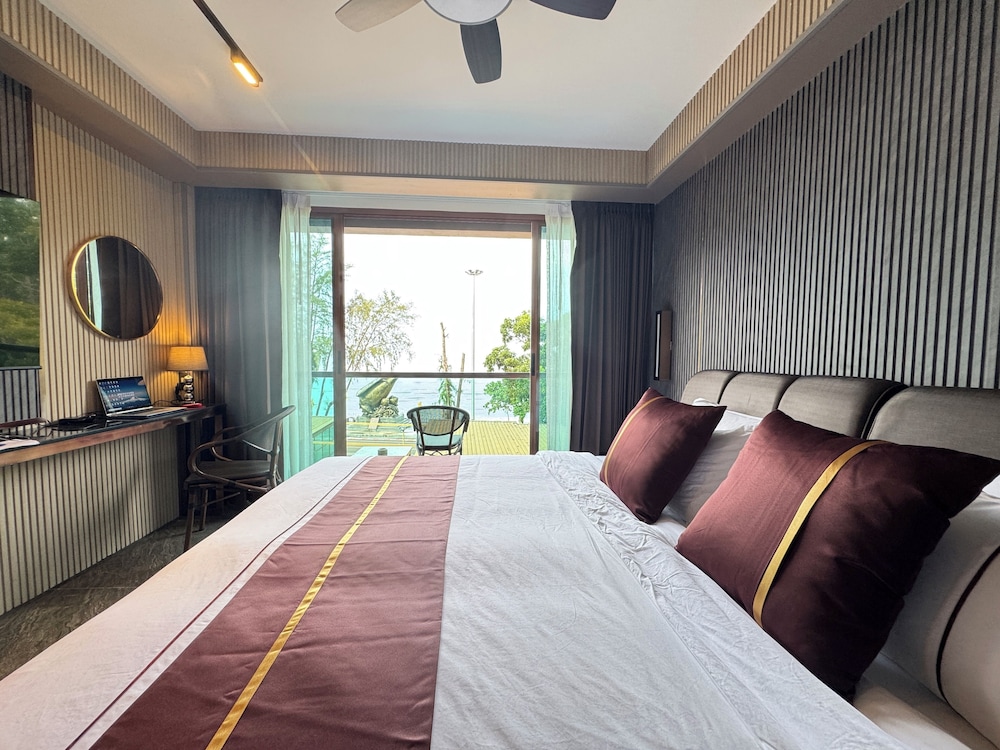 Deluxe Room, Sea View