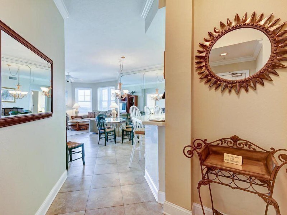 Condo photo 3