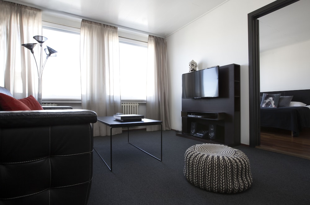 Family Apartment - Photo 9