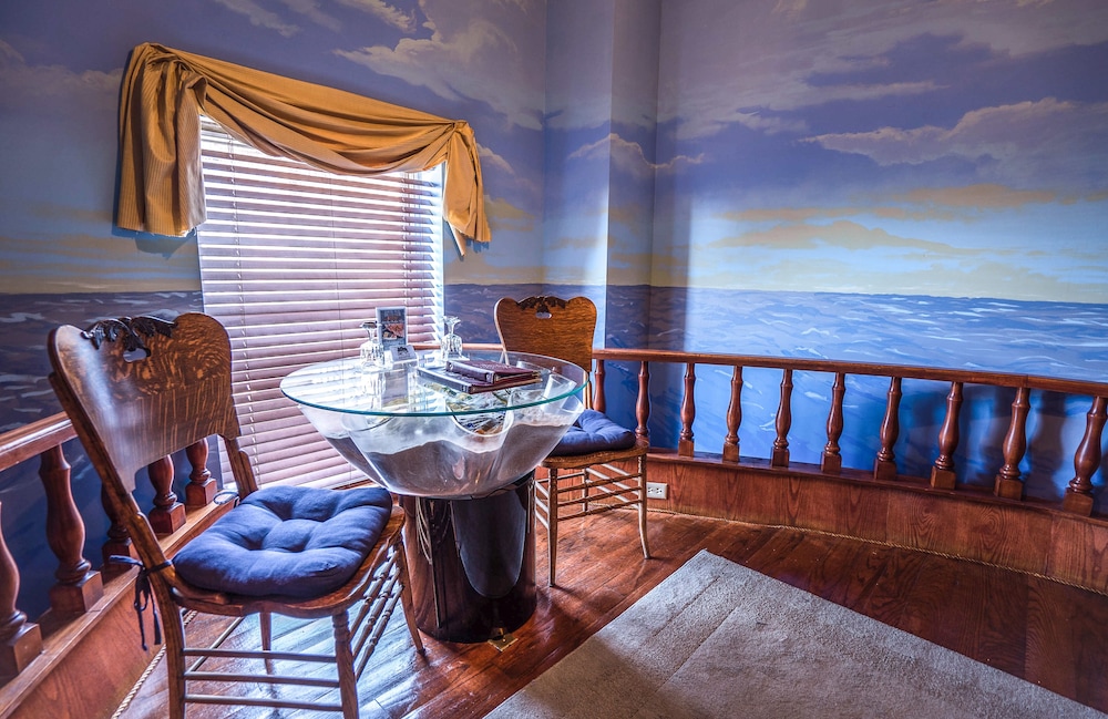 Room (Treasure Island I) - Photo 4