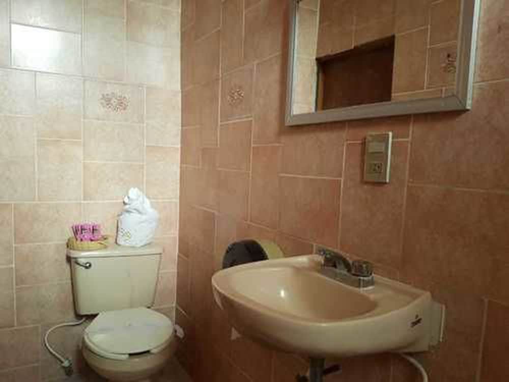Family Room, Multiple Beds, Non Smoking, Pool View photo 3