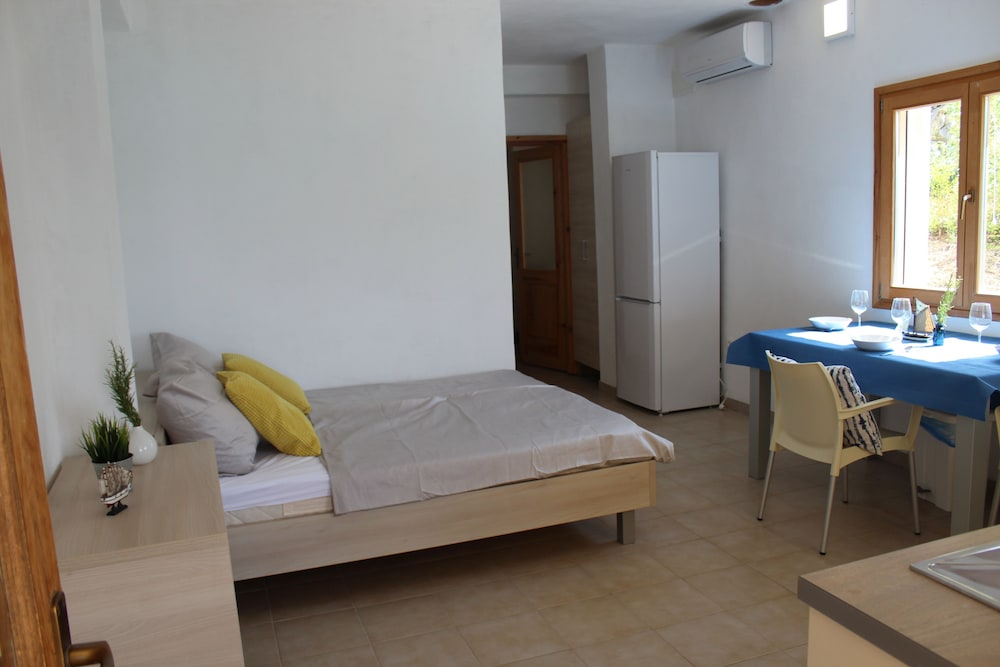 Apartment, Terrace, Sea View (Ground Floor) photo 1