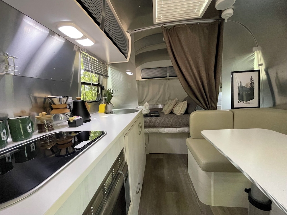 Airstream + Hot Tub with Sunset Deck at Loblolly Pines photo 1