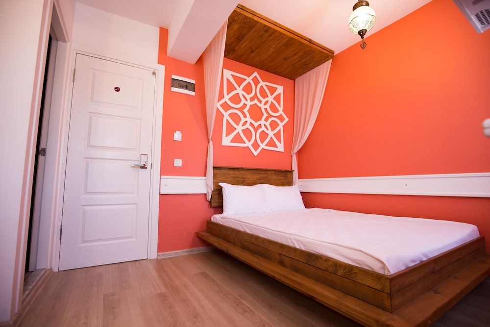 Classic Twin Room photo 2