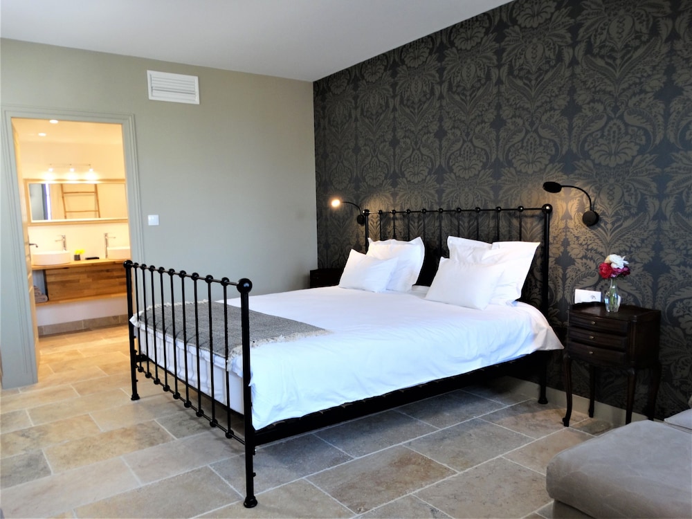 Deluxe Double Room (Rosé) photo 2